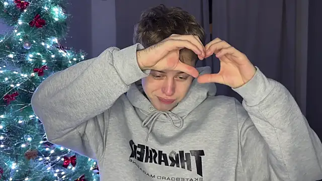  bee boy  online show from 30, 11, 2025