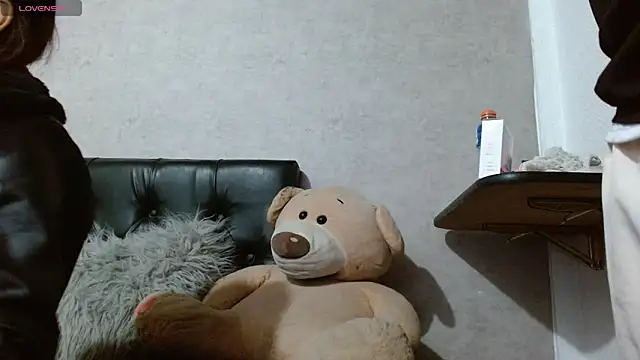 zahara velour online show from 7, 10, 2025