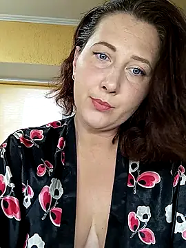 Snapshot of SeleettaNi chatting on 30, 9, 2025 SeleettaNi online show from 30, 9, 2025