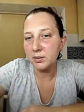 Snapshot of SeleettaNi chatting on 8, 10, 2025 SeleettaNi online show from 8, 10, 2025