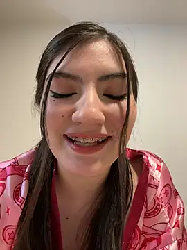 Snapshot of san_lucifer33 chatting on 5, 3, 2026 san lucifer33 online show from 5, 3, 2026