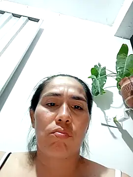 single-mother-indecent- online show from 10, 10, 2025