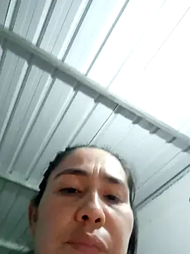 single-mother-indecent- online show from 19, 10, 2025