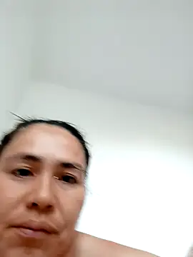 single-mother-indecent- online show from 1, 11, 2025