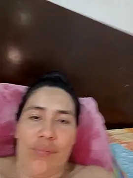 single-mother-indecent- online show from 4, 11, 2025