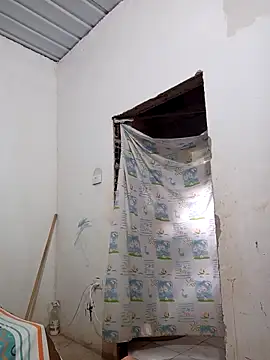 single-mother-indecent- online show from 10, 11, 2025