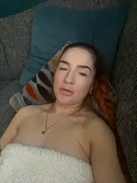 Cherry-L-28 online show from 25, 11, 2025