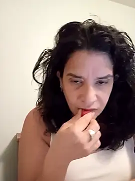 MoritaSalvaj online show from 18, 10, 2025