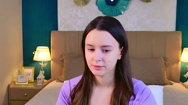 EvaSwen online show from 23, 4, 2026