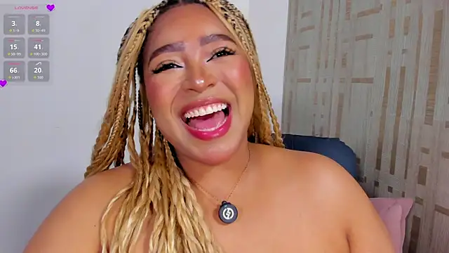 Snapshot of Fenty_melo chatting on 27, 7, 2026 Fenty melo online show from 27, 7, 2026