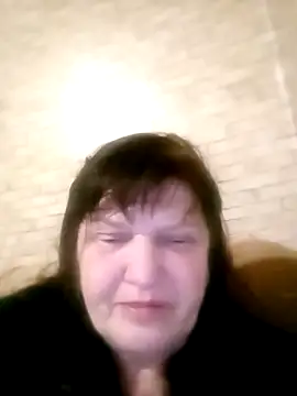 Apeesynka55211 online show from 14, 1, 2026