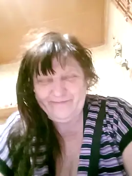 Apeesynka55211 online show from 6, 4, 2026