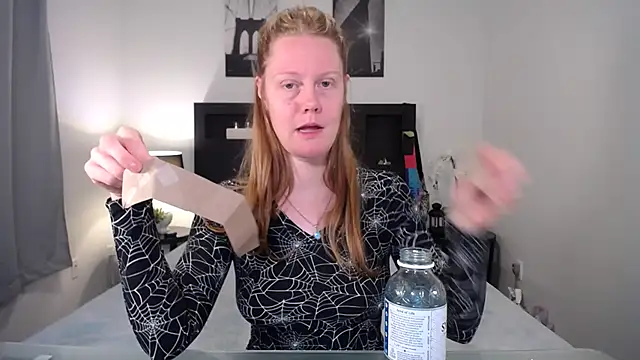 naughtyfox89 online show from 6, 3, 2026