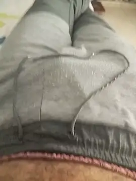 Valen Squirt04 online show from 1, 10, 2025