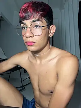 Snapshot of cherub_ chatting on 15, 2, 2026 cherub online show from 15, 2, 2026