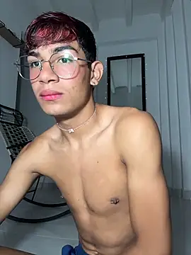 Snapshot of cherub_ chatting on 16, 2, 2026 cherub online show from 16, 2, 2026