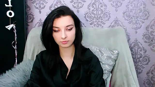 DominantLuna online show from 23, 11, 2025