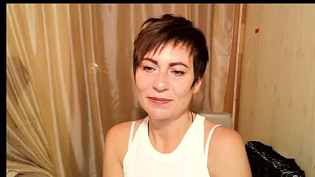 Ashley Brookss online show from 2, 10, 2025