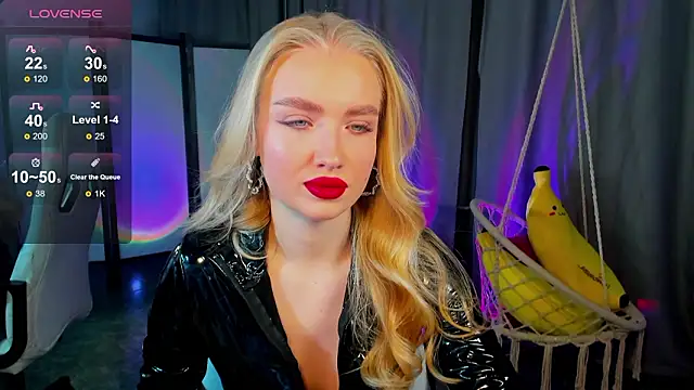 TessaGrays online show from 11, 2, 2026