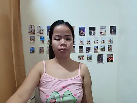 Snapshot of Hot_Athena99x chatting on 15, 7, 2026 Hot Athena99x online show from 15, 7, 2026