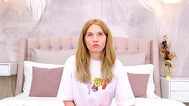 MelissaLiss online show from 15, 10, 2025