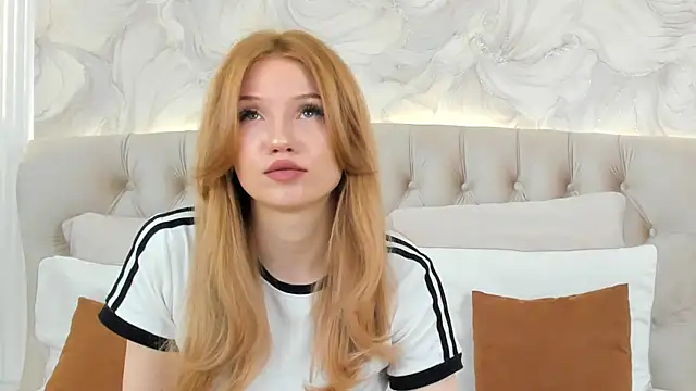 MelissaLiss online show from 23, 7, 2026