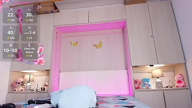 Snapshot of ChloeWiillow chatting on 2, 7, 2026 ChloeWiillow online show from 2, 7, 2026