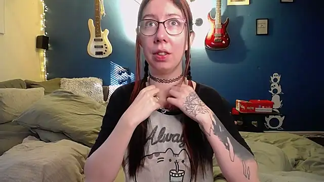 TattooedGirls online show from 10, 10, 2025