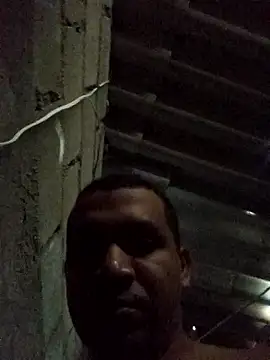 Roberto27052 online show from 13, 1, 2026