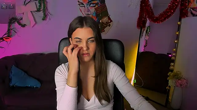 Snapshot of lina_fox12 chatting on 8, 1, 2026 lina fox12 online show from 8, 1, 2026