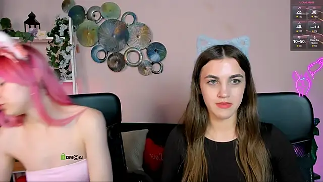 Snapshot of lina_fox12 chatting on 8, 5, 2026 lina fox12 online show from 8, 5, 2026