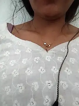 Snapshot of PEEHU-50 chatting on 27, 4, 2026 PEEHU-50 online show from 27, 4, 2026