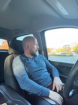 fuckadilf online show from 11, 11, 2025