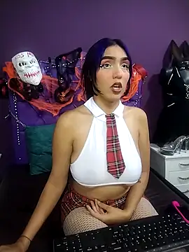 Sophie-dbs online show from 31, 10, 2025