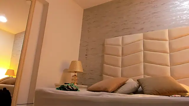 jax black online show from 18, 12, 2025