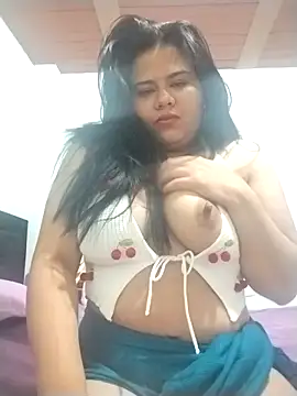 Tania cruz  online show from 15, 11, 2025