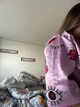 Zoe riivas online show from 10, 2, 2026