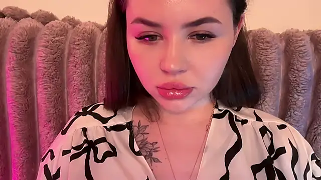 AlmaryKim online show from 5, 6, 2026