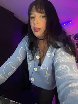 Hinatamoon  online show from 4, 2, 2026