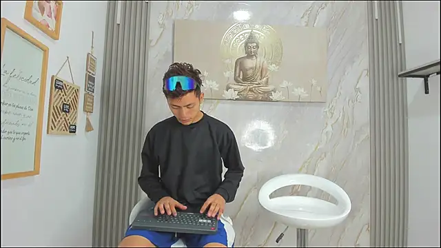 VERY HOT GUYS online show from 10, 1, 2026