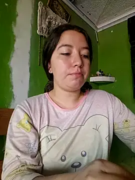 annyaparis online show from 11, 10, 2025