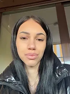 ilariea girl online show from 10, 10, 2025