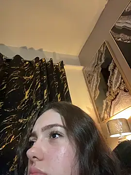 Victoria6989 online show from 28, 2, 2026