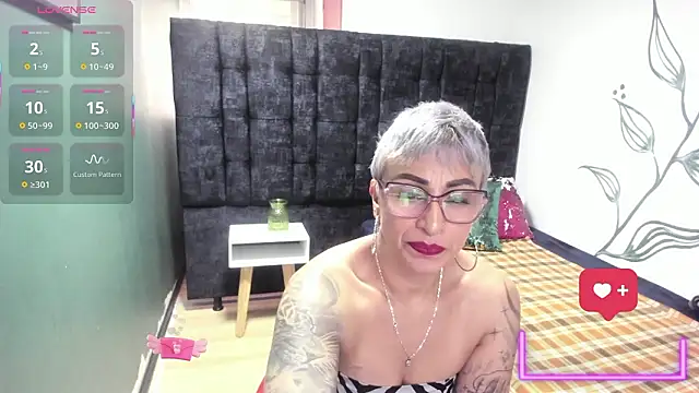 Charlotte  Gray online show from 17, 1, 2026