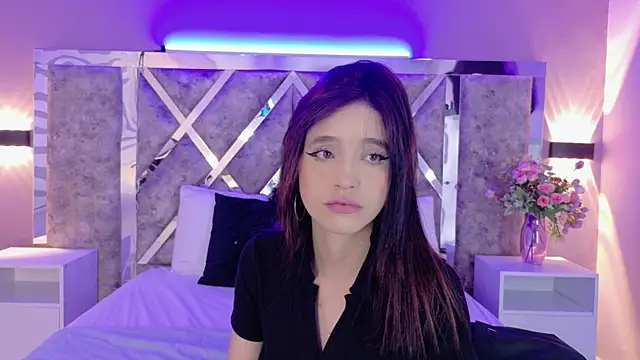 MeganR  online show from 25, 7, 2026
