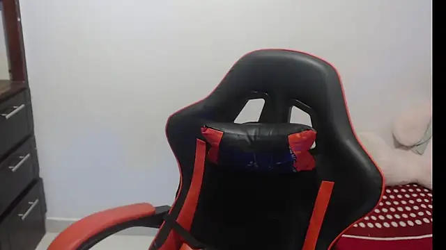 emily sexxx online show from 15, 1, 2026