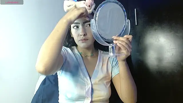 JuliethaFox online show from 7, 10, 2025