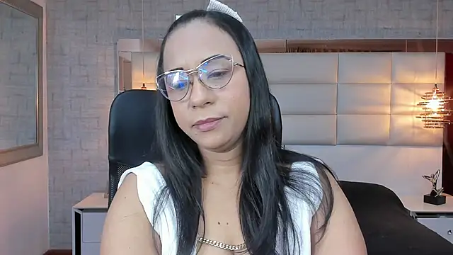 Veronica jonness online show from 3, 10, 2025