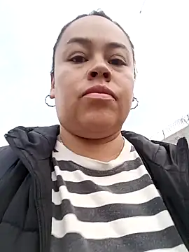 Italia 12 online show from 7, 10, 2025