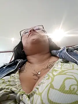 Italia 12 online show from 4, 11, 2025